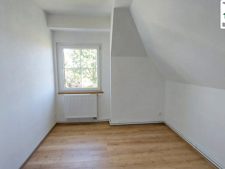 Pronájem bytu 3+1, 54 m² (4 z 12)