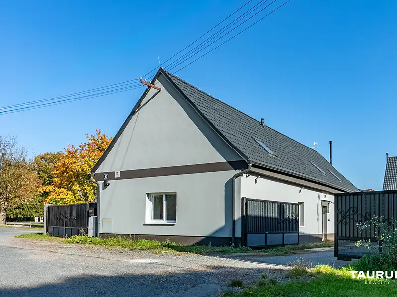Prodej rodinného domu 366 m², pozemek 1448 m², Přehýšov – náhled fotky 1