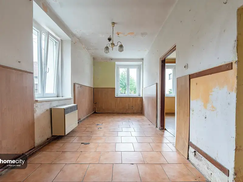 Prodej rodinného domu 92 m², pozemek 1205 m², Lázně Bohdaneč – náhled fotky 2