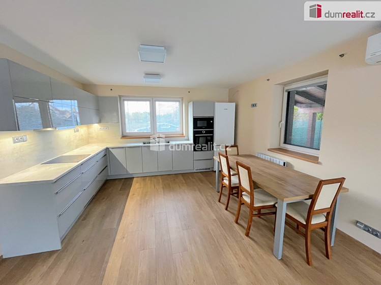 Prodej domu, 100 m² (10 z 20)