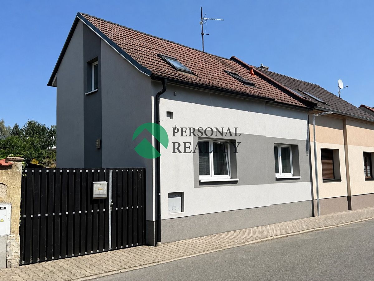 Prodej rodinného domu 130 m², pozemek 377 m², Doksy – fotka 1 z 3