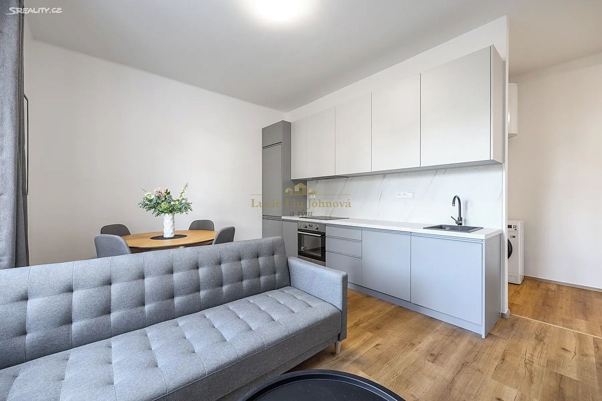 Prodej bytu 1+1 36 m² – fotografie 2