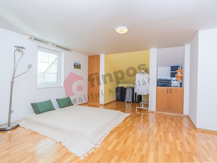 Haus zum Kauf, 200 m² (9 von 30)