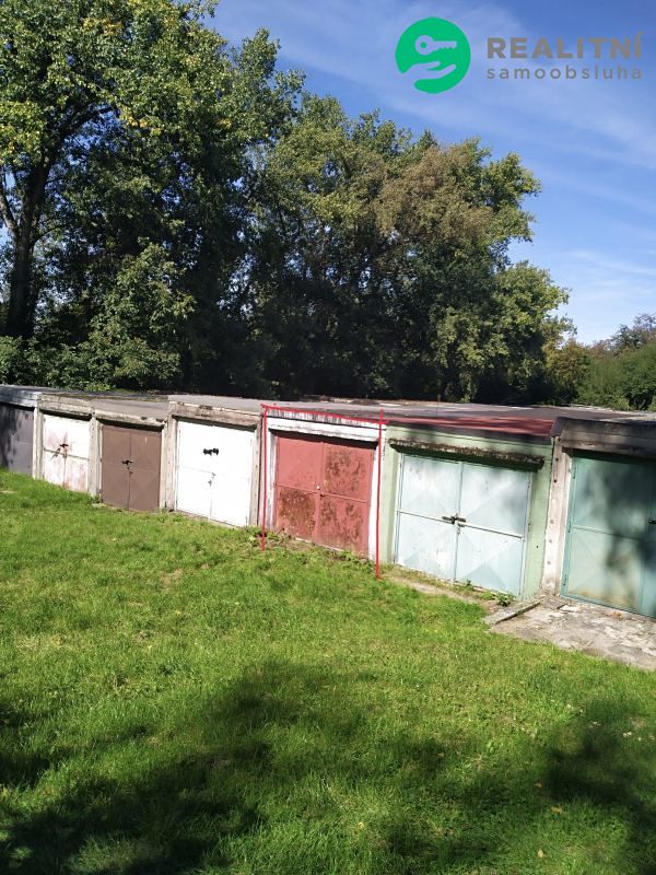 Prodej garáže 18 m², Kolín – fotka 1 z 3