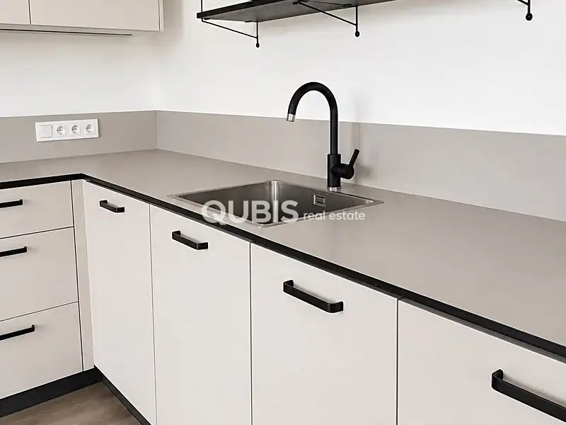 Pronájem bytu 2+kk 103 m², Praha – náhled fotky 3