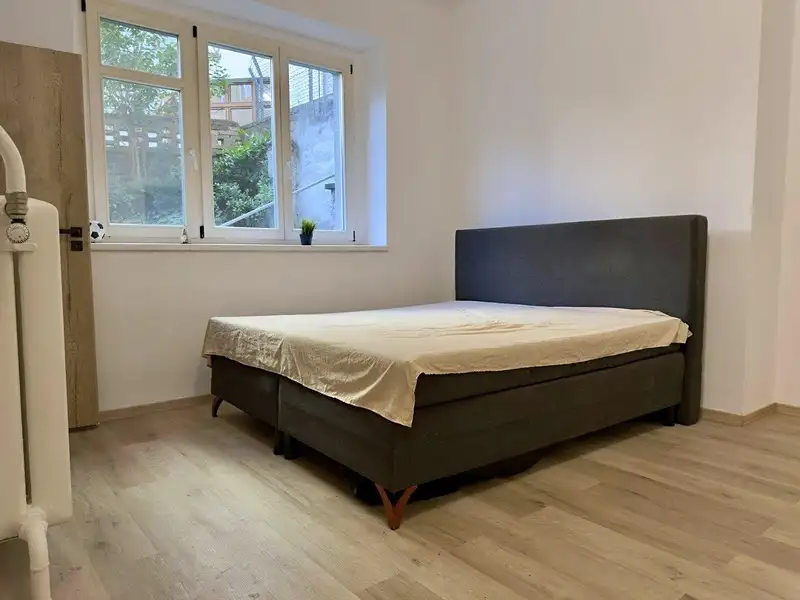 Pronájem bytu 1+1 40 m², Praha – náhled fotky 1