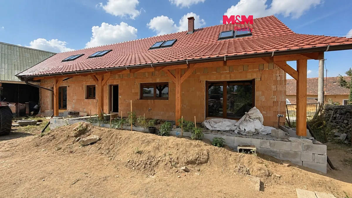 Prodej rodinného domu 150 m², pozemek 827 m²