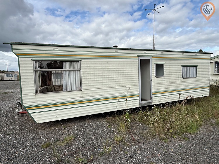 Prodej nemovitosti, 28 m² (1 z 5)