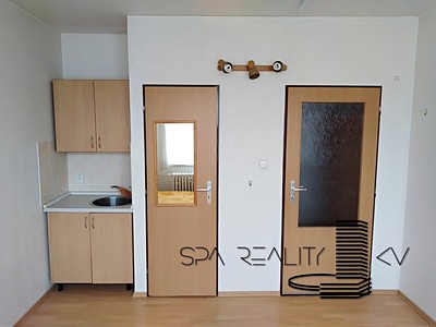Квартира 1+kk в оренду, 20 м² (3 з 12)