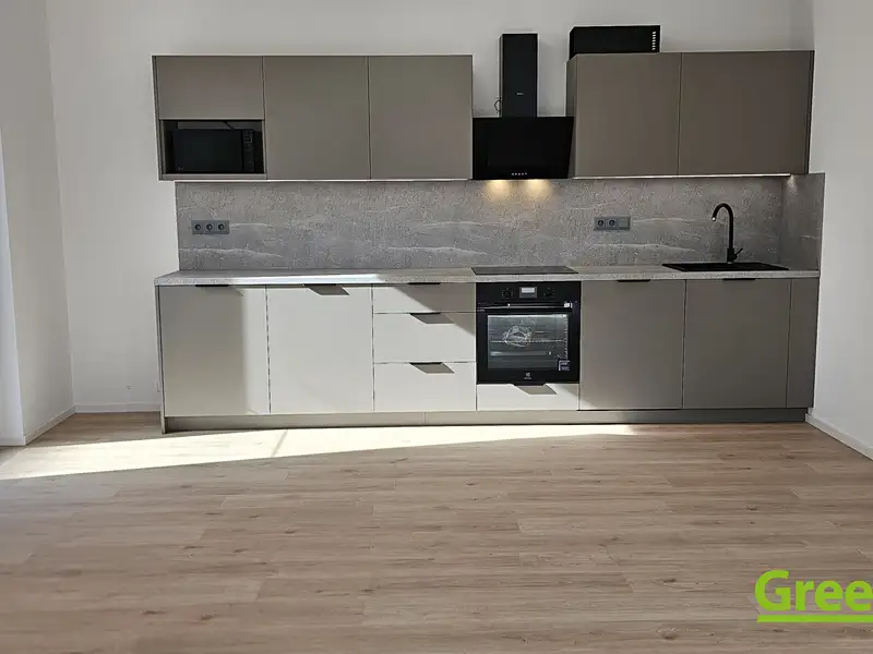 Pronájem bytu 2+kk 53 m², Kladno – náhled fotky 2