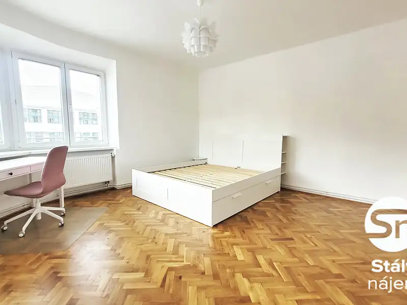 Pronájem bytu 2+kk 45 m², Praha – náhled fotky 2
