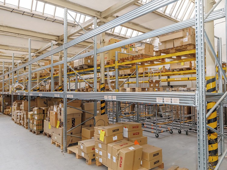 Комерційне приміщення на продаж, 8 703 м² (38 з 64)