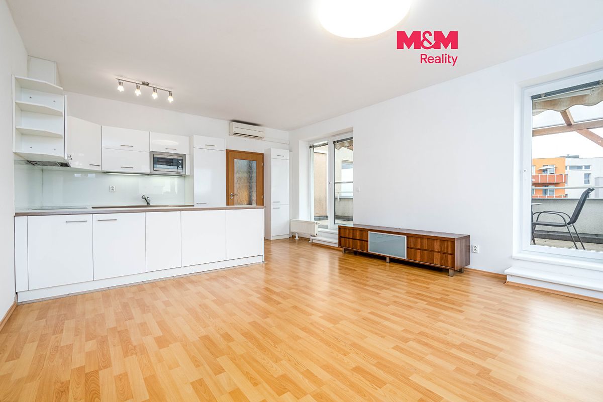 Prodej bytu 2+kk 64 m², Praha – fotka 1 z 3