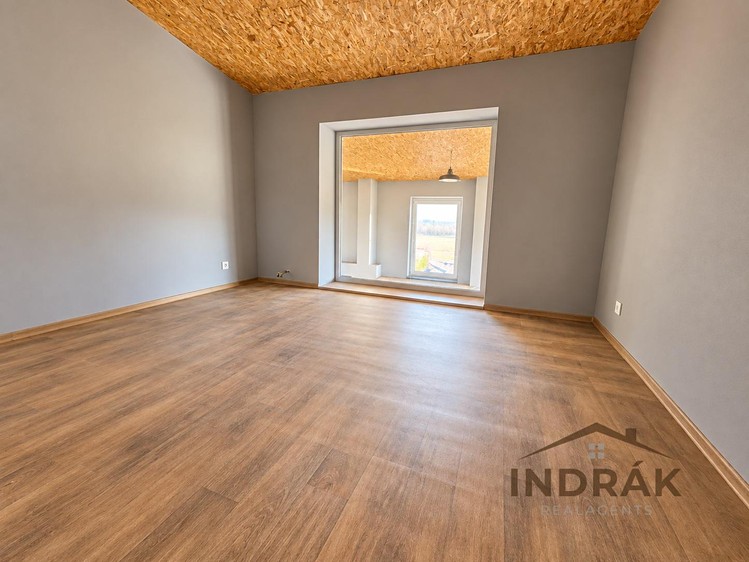 Комерційне приміщення в оренду, 240 м² (8 з 14)