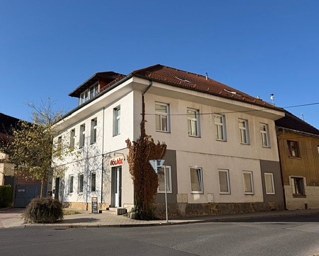 Pronájem bytu 2+kk 65 m², Nové Strašecí – fotka 1 z 3