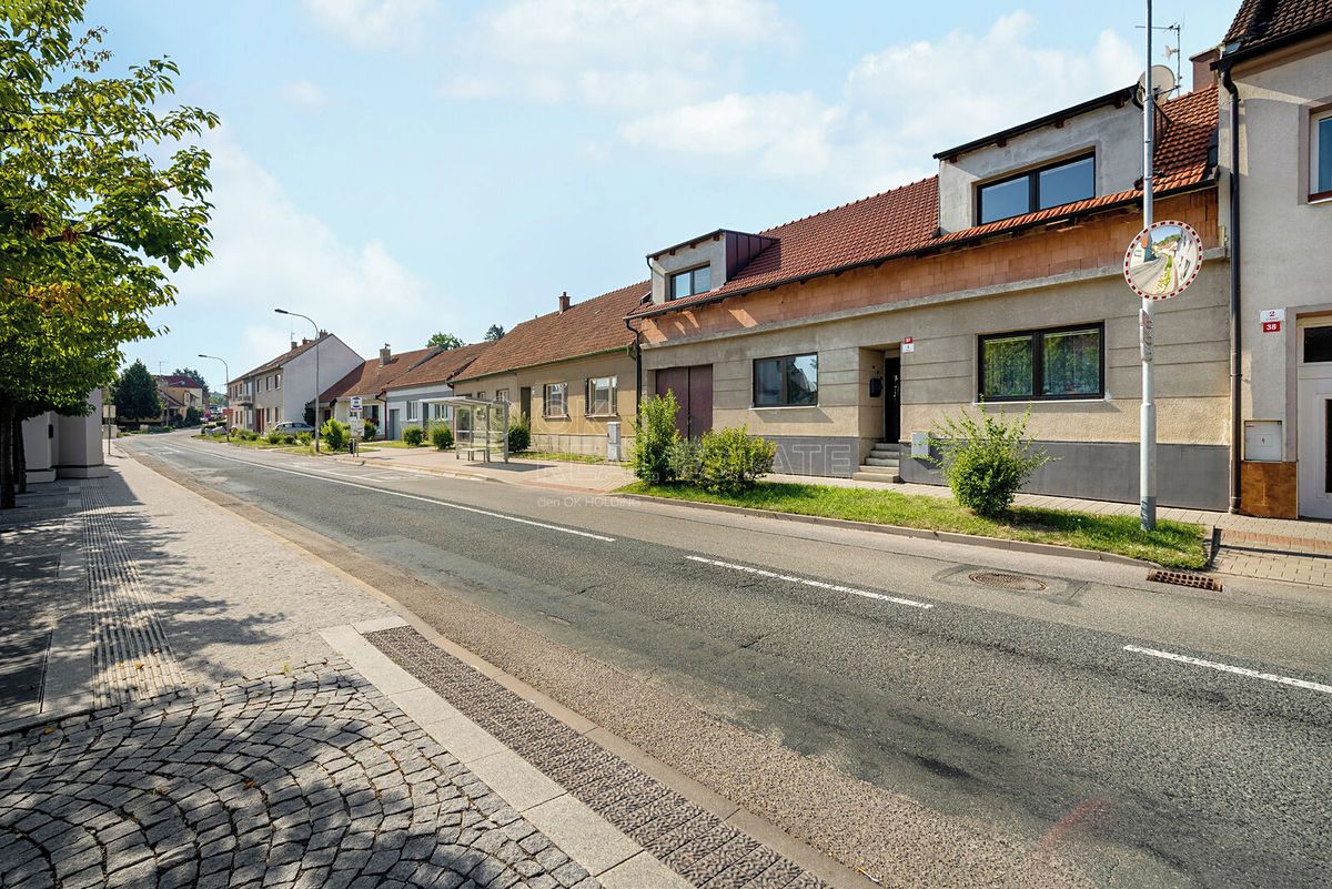 Prodej vícegeneračního domu 220 m², pozemek 628 m², Ostopovice – fotka 1 z 3