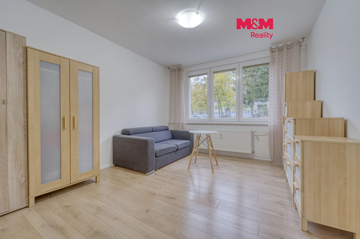 Prodej bytu 3+1 63 m², Klatovy – fotka 1 z 3