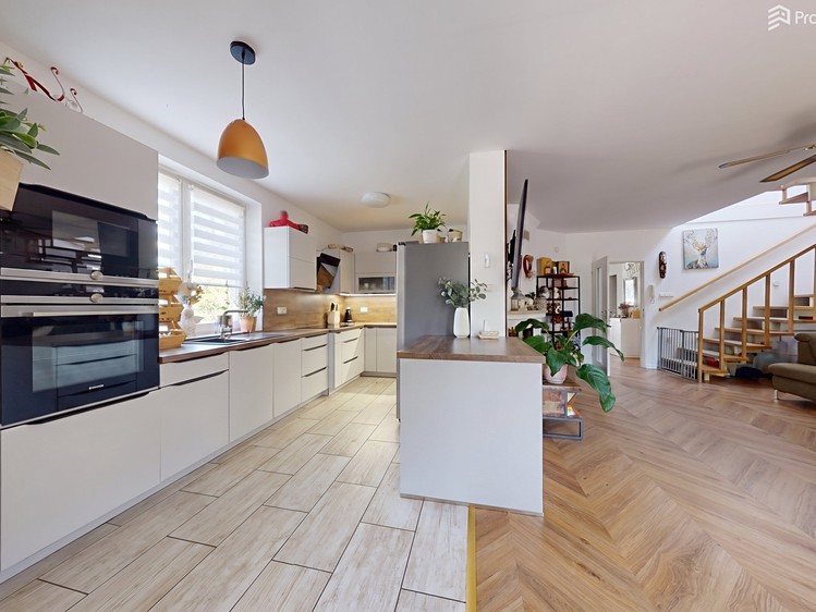Prodej domu, 215 m² (10 z 40)