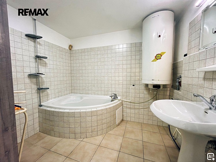Будинок на продаж, 260 м² (30 з 68)
