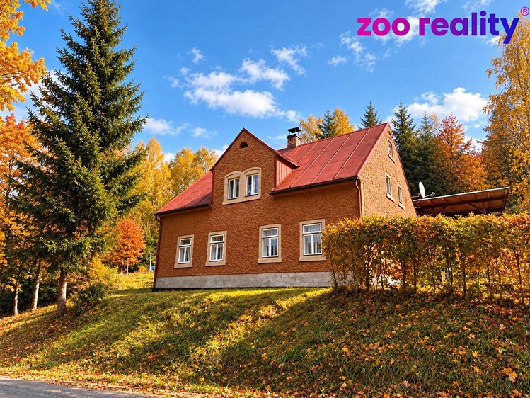 Haus zum Kauf, 180 m² (1 von 40)