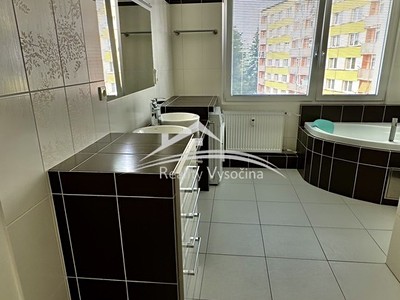 Квартира 4+kk в оренду, 87 м² (3 з 12)