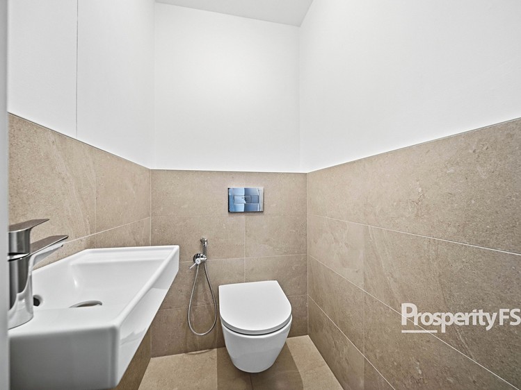 Квартира 4+kk на продаж, 77 м² (10 з 17)