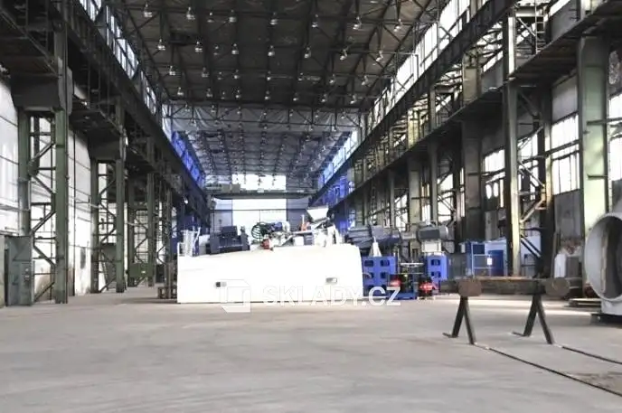 Pronájem skladového prostoru 5000 m², Hradec Králové – náhled fotky 2