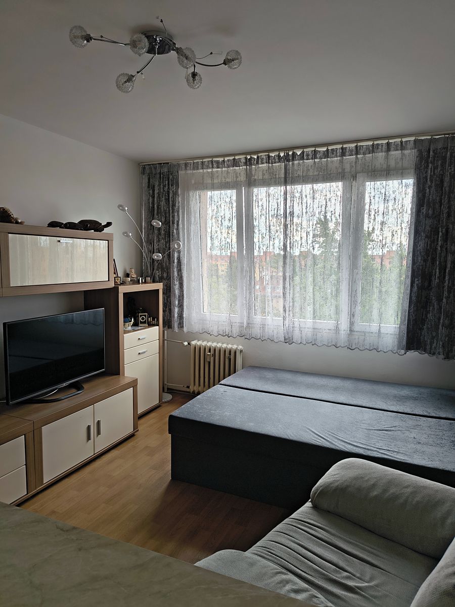 Prodej bytu 1+kk 24 m², Praha – fotka 1 z 3