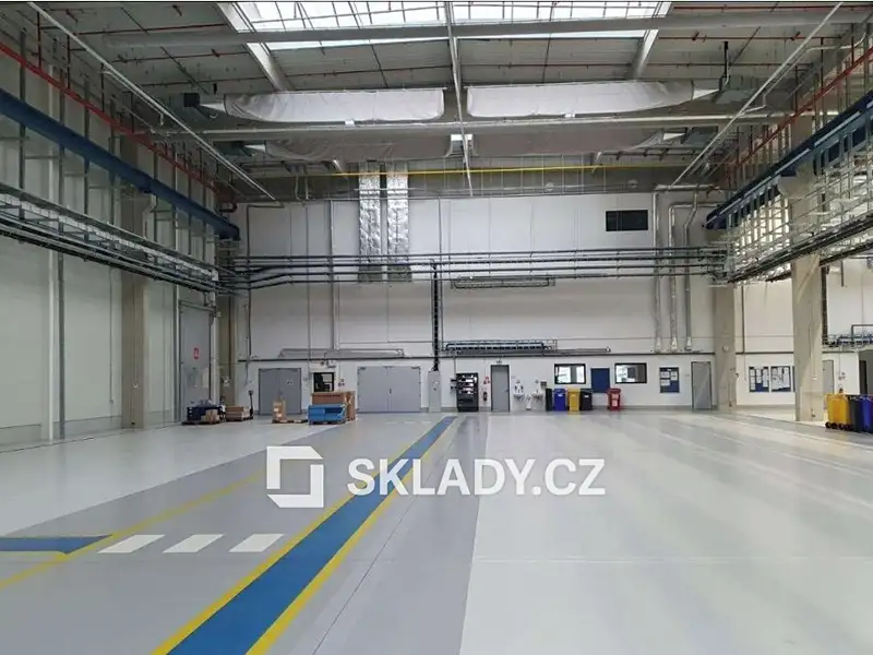 Pronájem skladového prostoru 2700 m², Most – náhled fotky 1