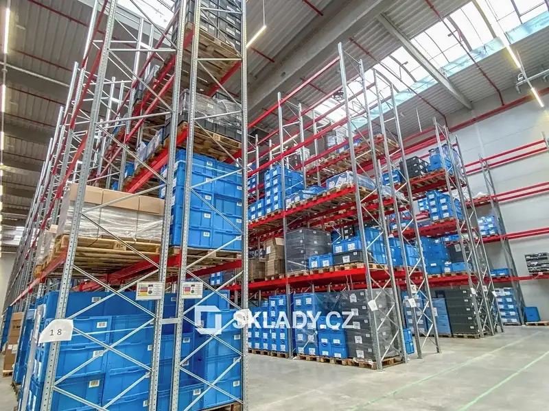 Pronájem skladového prostoru 2500 m², Žatec – náhled fotky 3