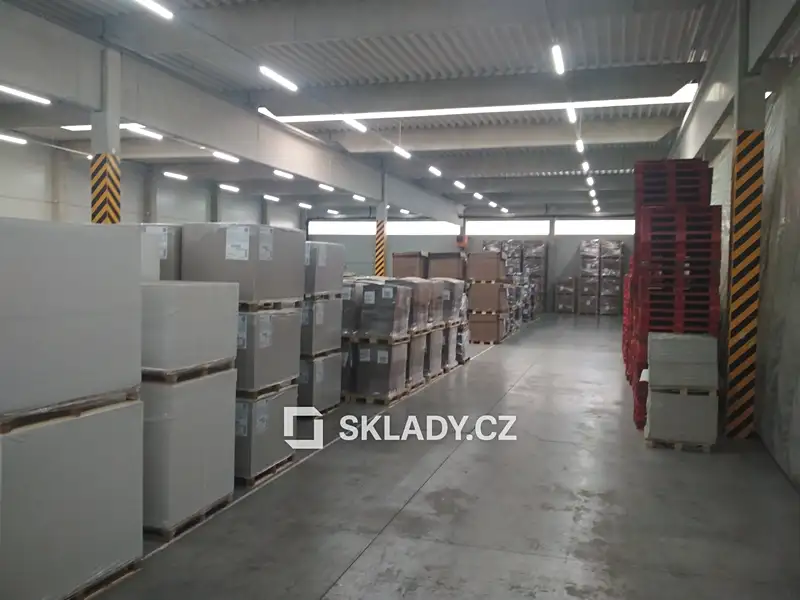 Pronájem skladového prostoru 3000 m², Svitavy – náhled fotky 2