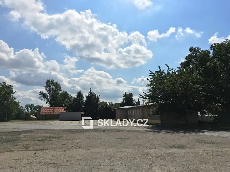Pronájem komerčního pozemku 5000 m², Lužec nad Vltavou – náhled fotky 2