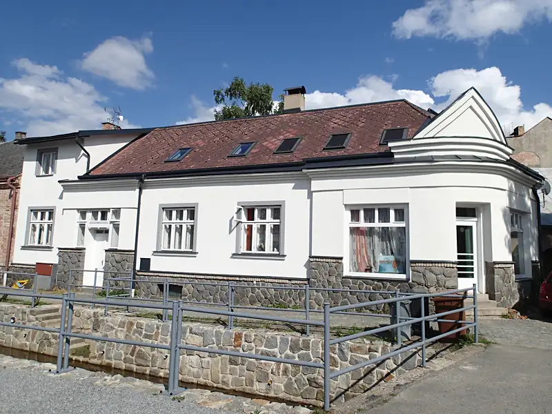 Pronájem bytu 1+1 32 m², Hlinsko – náhled fotky 1