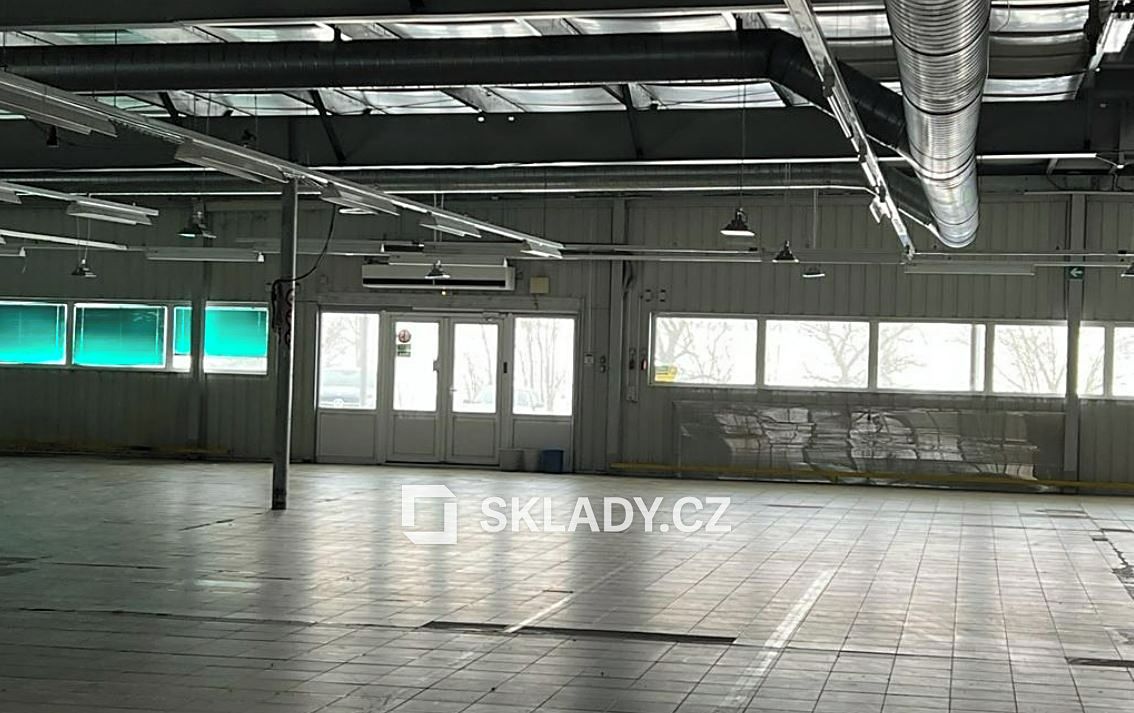 Pronájem skladového prostoru 2435 m², Cheb – fotka 1 z 3