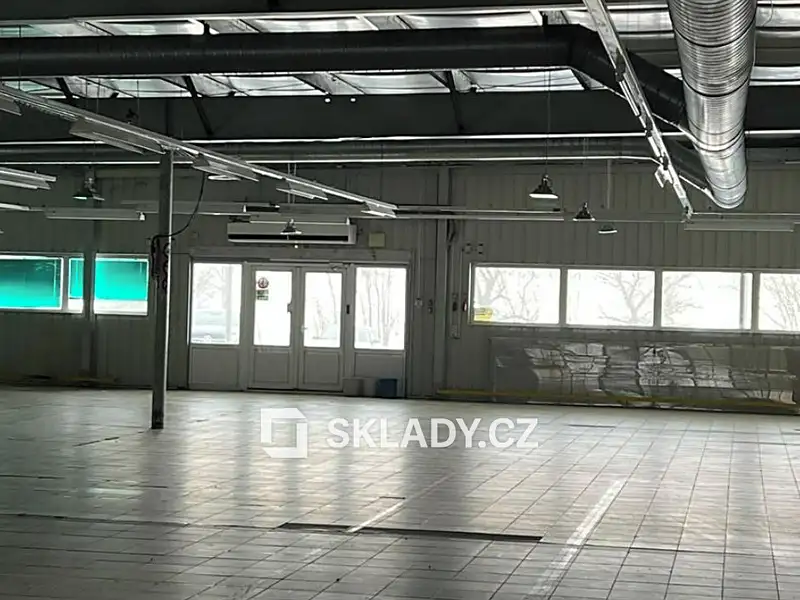Pronájem skladového prostoru 2435 m², Cheb – náhled fotky 1