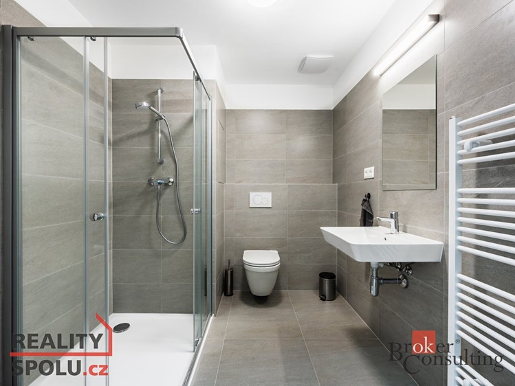 Wohnung 1+kk zum Kauf, 33 m² (6 von 11)