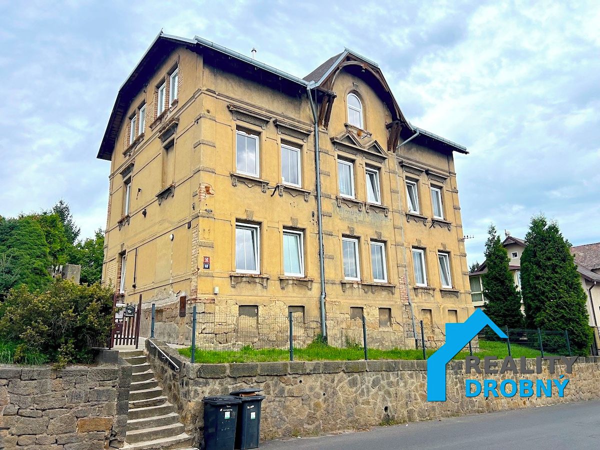 Pronájem bytu 3+kk 100 m²