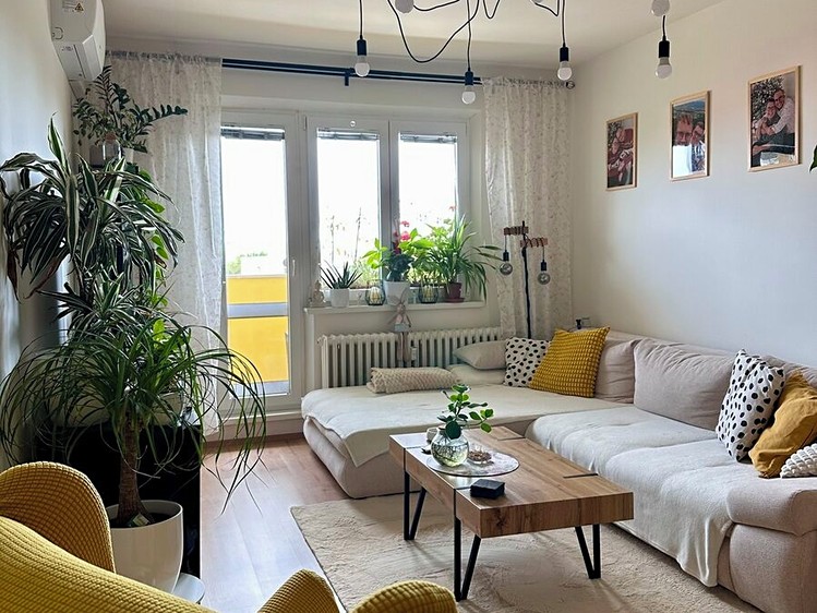 Pronájem bytu 2+1, 56 m² (3 z 14)
