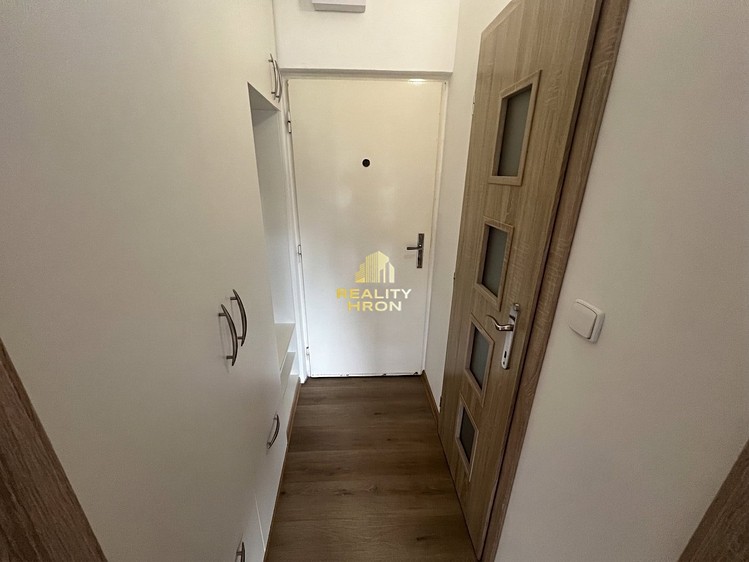 Prodej bytu 1+kk, 21 m² (7 z 10)