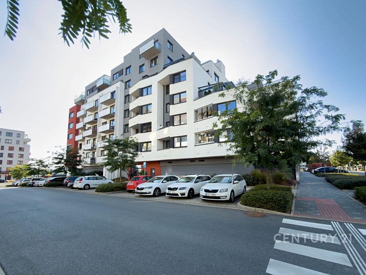Prodej bytu 2+kk, 81 m² (17 z 20)