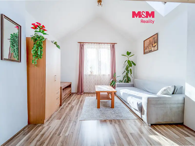 Prodej rodinného domu 132 m², pozemek 386 m², Lety – náhled fotky 1