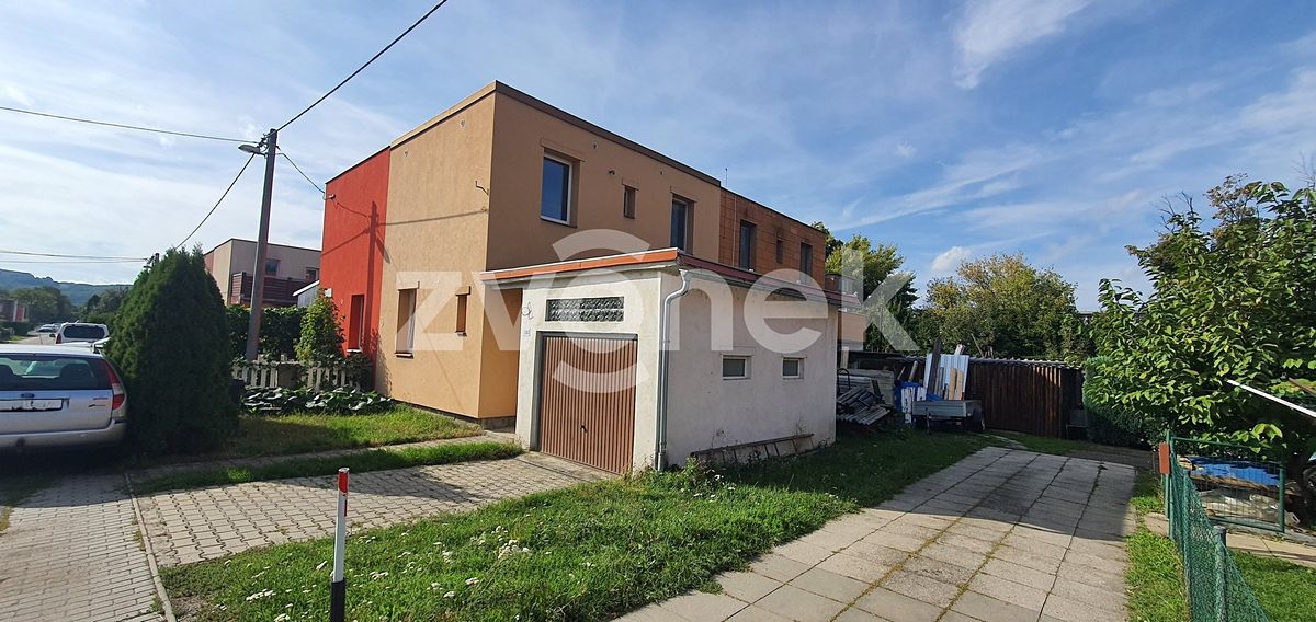 Prodej rodinného domu 71 m², pozemek 142 m², Otrokovice – fotka 1 z 3