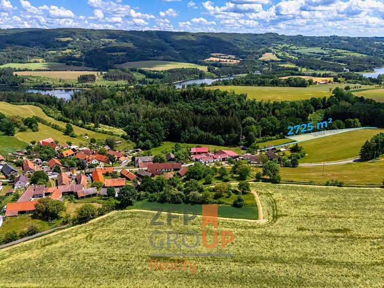 Prodej pozemku, 2 725 m² (23 z 31)