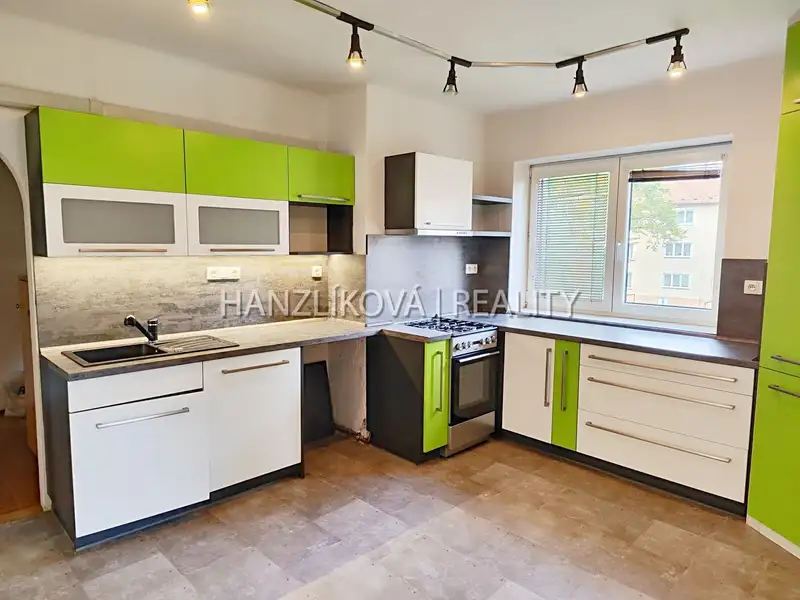 Pronájem bytu 3+1 78 m², České Budějovice – náhled fotky 1