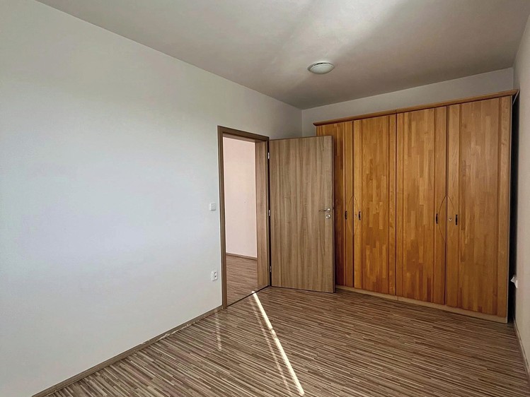 Pronájem bytu 2+kk, 44 m² (11 z 17)