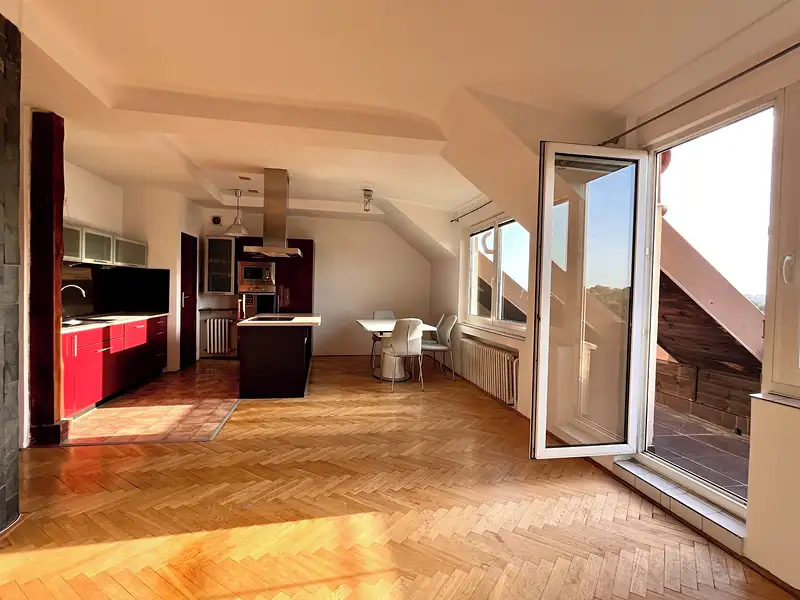 Pronájem bytu 4+kk 150 m², Praha – náhled fotky 2