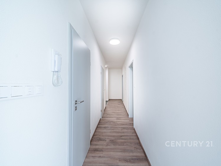 Квартира 3+kk в оренду, 62 м² (6 з 17)