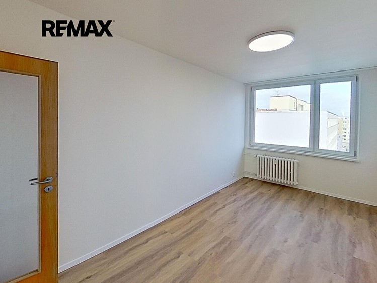 Квартира 4+kk в оренду, 91 м² (6 з 12)