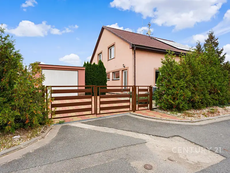Prodej rodinného domu 125 m², pozemek 388 m², Medlov – náhled fotky 1