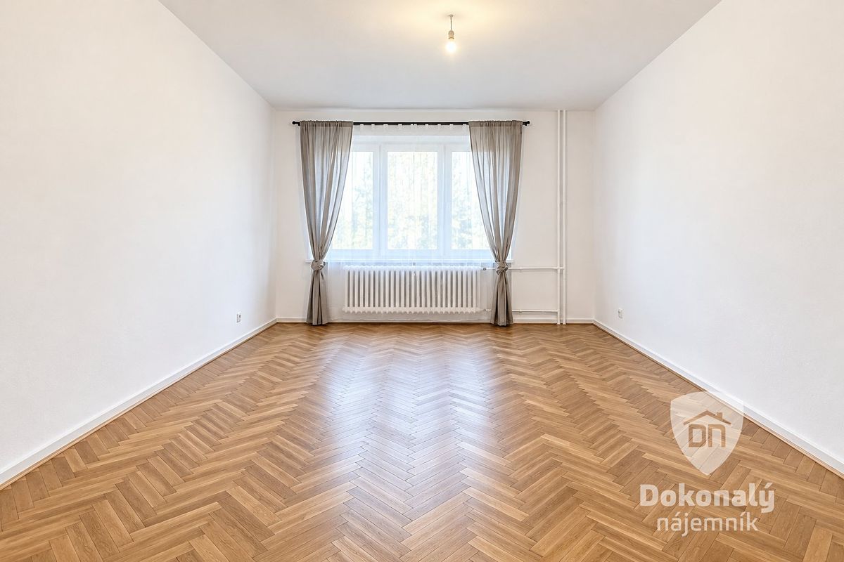 Pronájem bytu 2+1 49 m², Praha – fotka 1 z 3